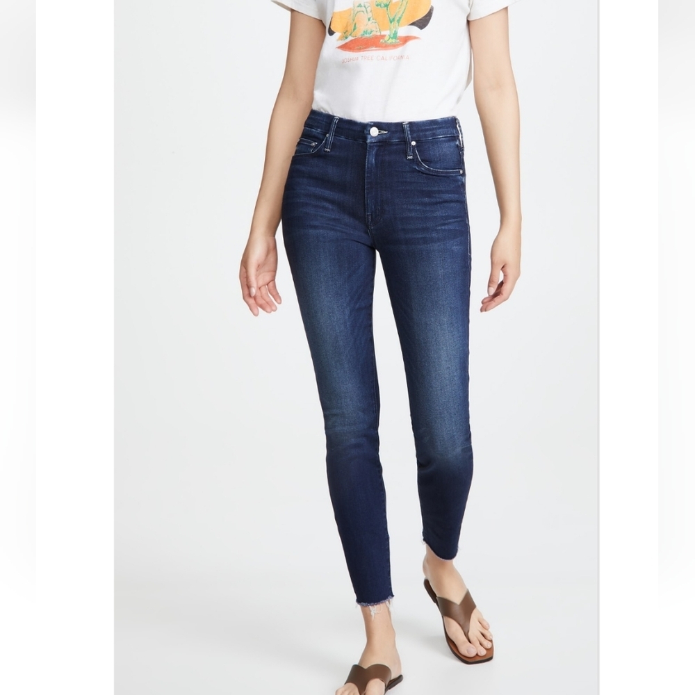 Mother the looker ankle fray tongue in cheek jeans 26